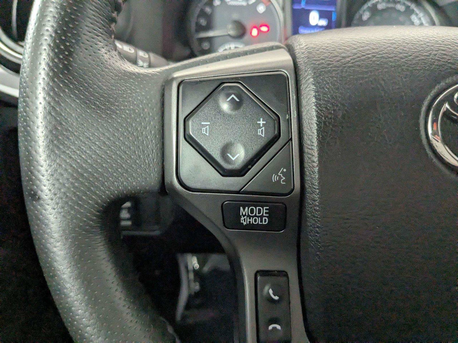 Used 2021 Toyota Tacoma TRD Off-Road w/ Technology Package AWD/4WD image 18