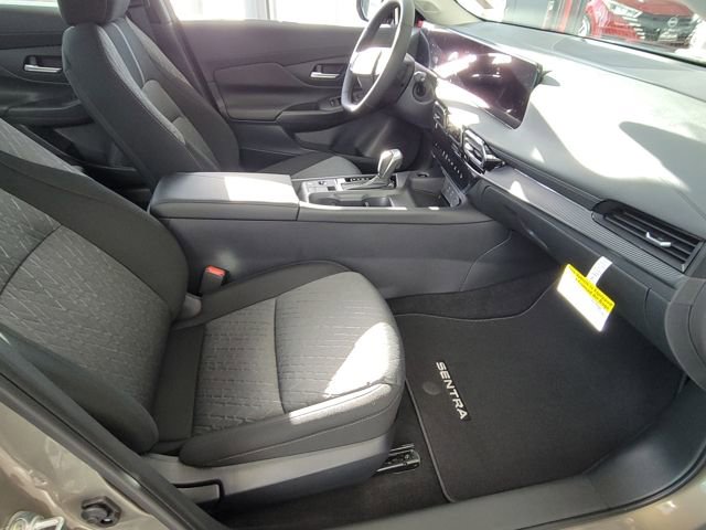 New 2026 Nissan Sentra SV image 5