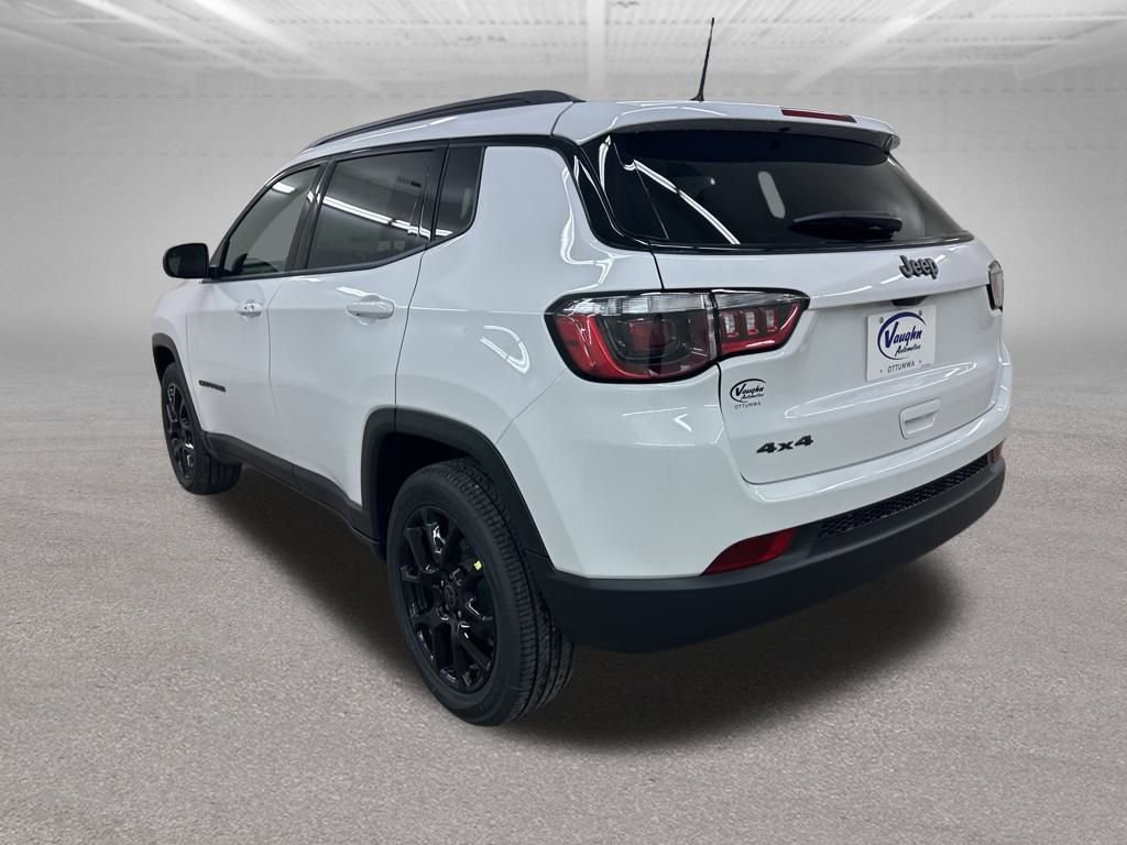 New 2026 Jeep Compass Latitude image 7