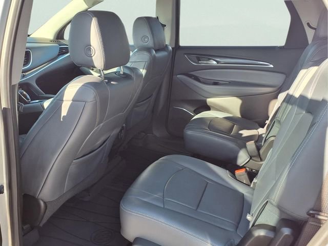 Used 2019 Buick Enclave Essence FWD image 19