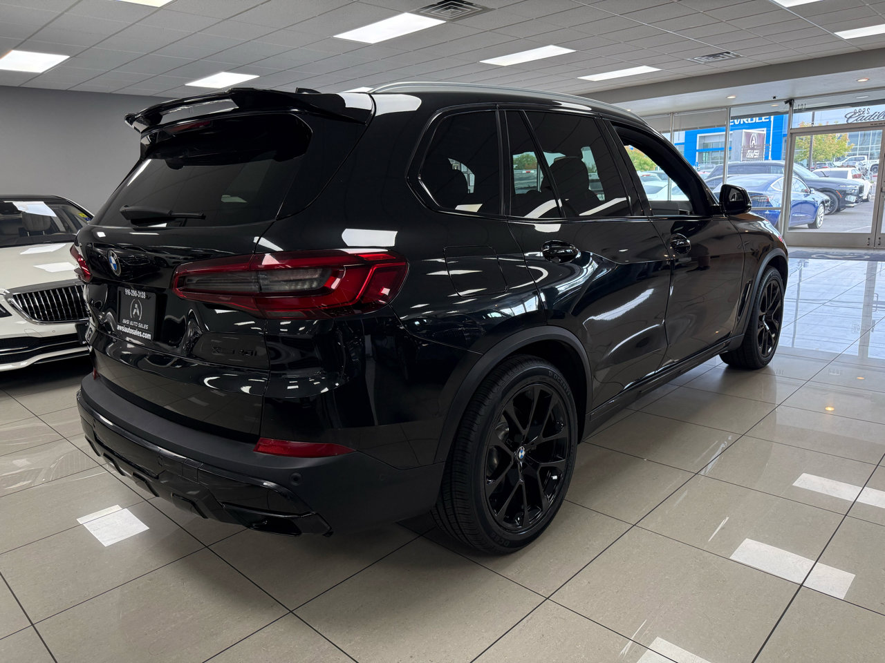 Used 2019 BMW X5 xDrive40i w/ Premium Package 2 image 54