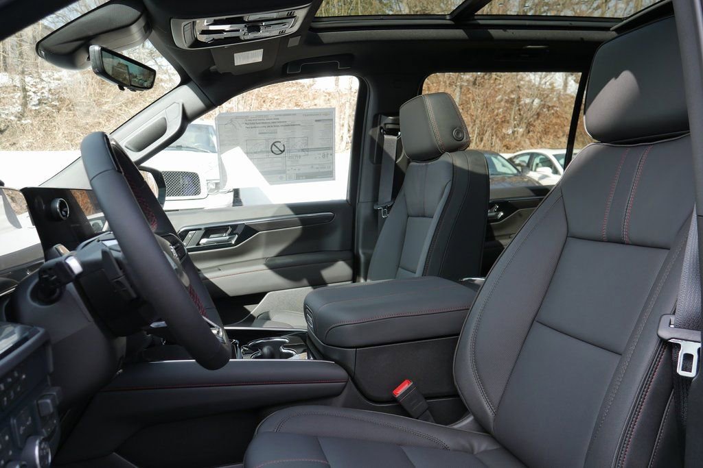 New 2026 Chevrolet Suburban RST w/ Advanced Technology Package image 9