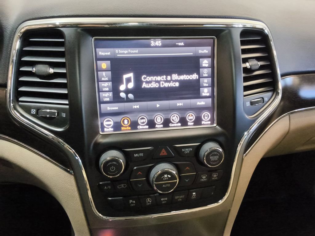 Used 2018 Jeep Grand Cherokee Limited image 23