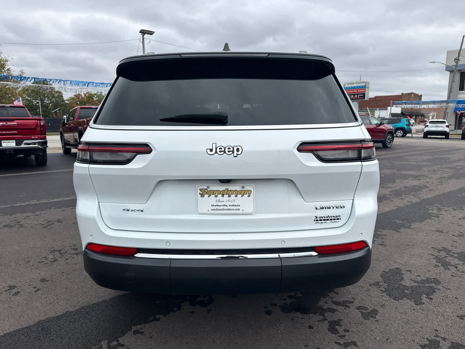 Used 2023 Jeep Grand Cherokee L Limited AWD/4WD image 6