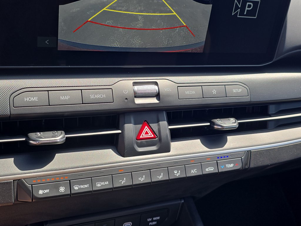 New 2026 Kia K4 FWD image 24