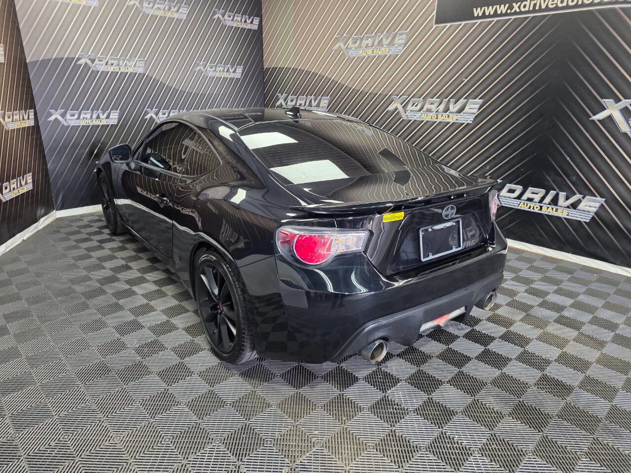 Used 2015 Scion FR-S image 10