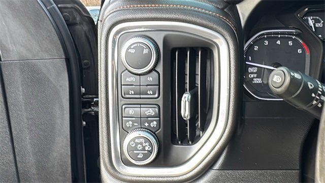 Used 2019 GMC Sierra 1500 AT4 w/ AT4 Premium Package image 16