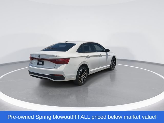Used 2025 Volkswagen Jetta Sport FWD image 8