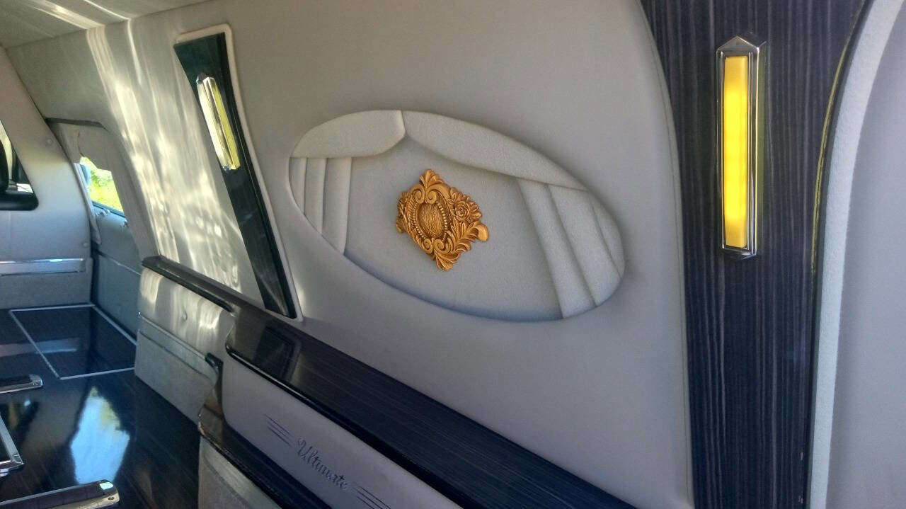 Used 2015 Cadillac XTS Hearse image 20