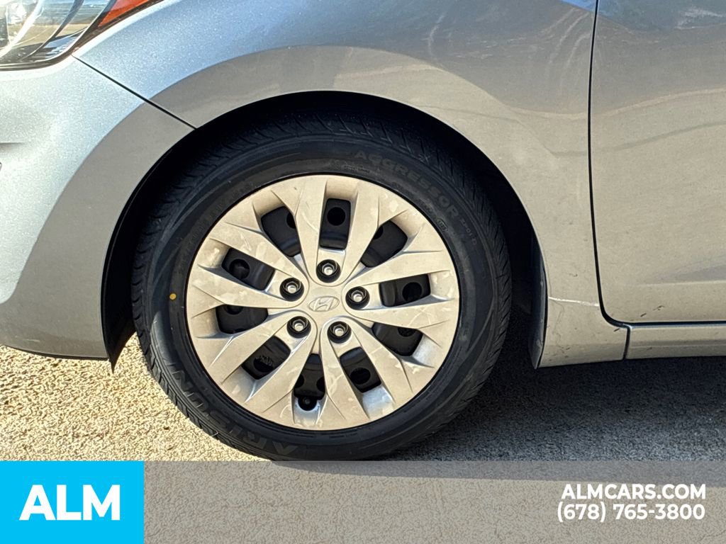 Used 2016 Hyundai Elantra GT image 12