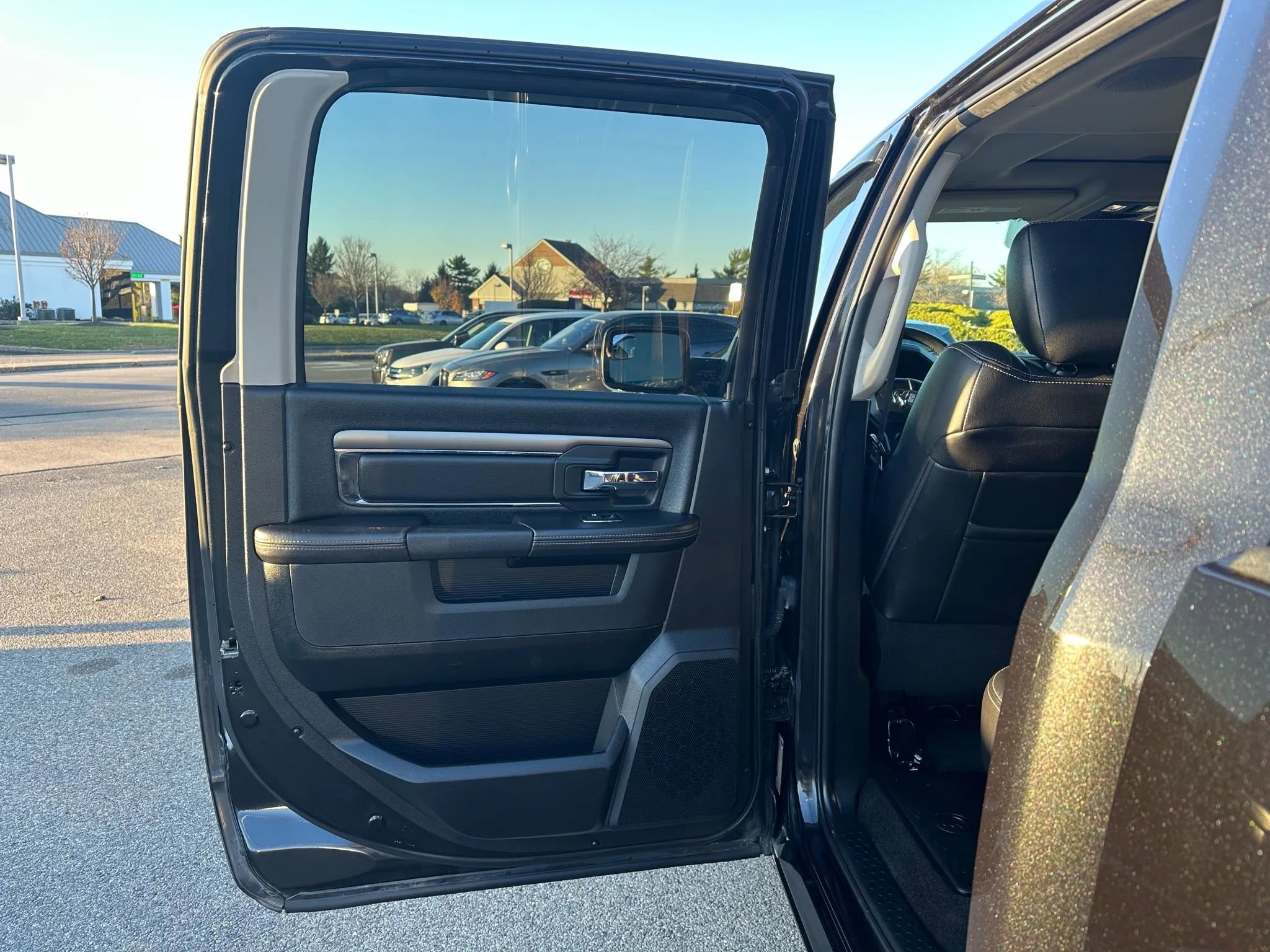 Used 2018 RAM 1500 Sport w/ Sport Premium Group image 24