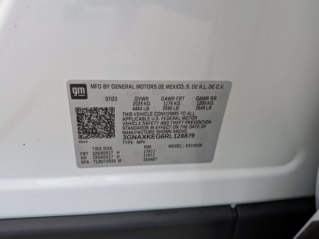 Used 2024 Chevrolet Equinox LT FWD image 38
