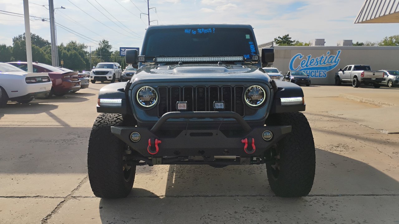 Used 2024 Jeep Wrangler Unlimited Rubicon w/ Technology Group image 2