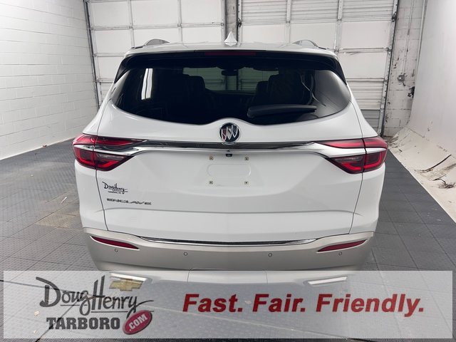 Used 2020 Buick Enclave Essence image 7