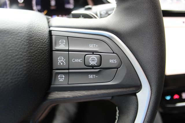 New 2026 Jeep Grand Cherokee Limited AWD/4WD image 15
