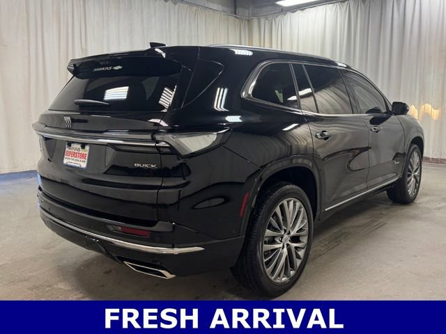 Used 2025 Buick Enclave Avenir w/ Super Cruise Package image 4