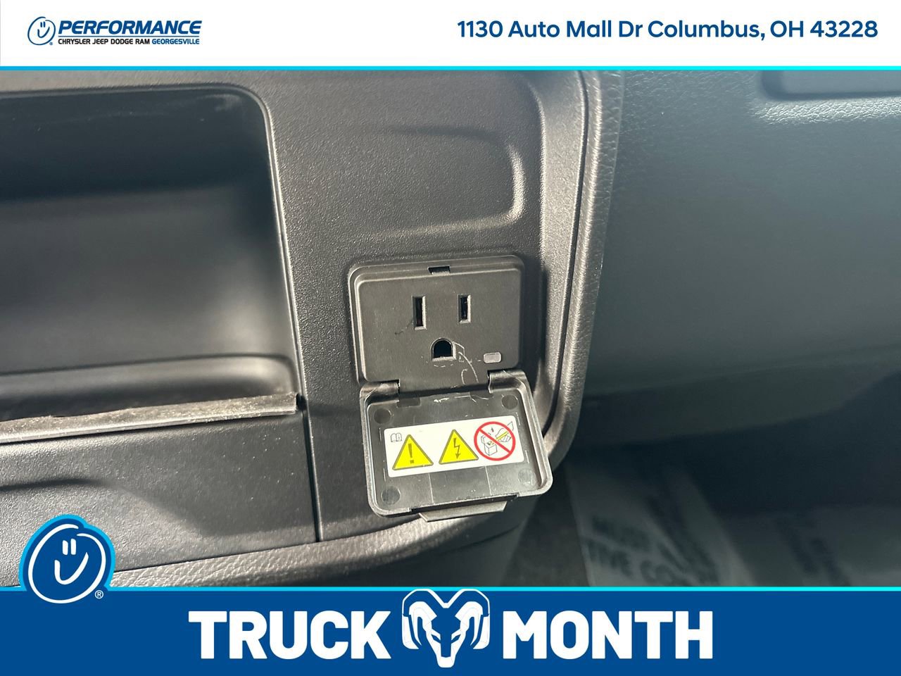 New 2025 RAM 2500 Tradesman image 18