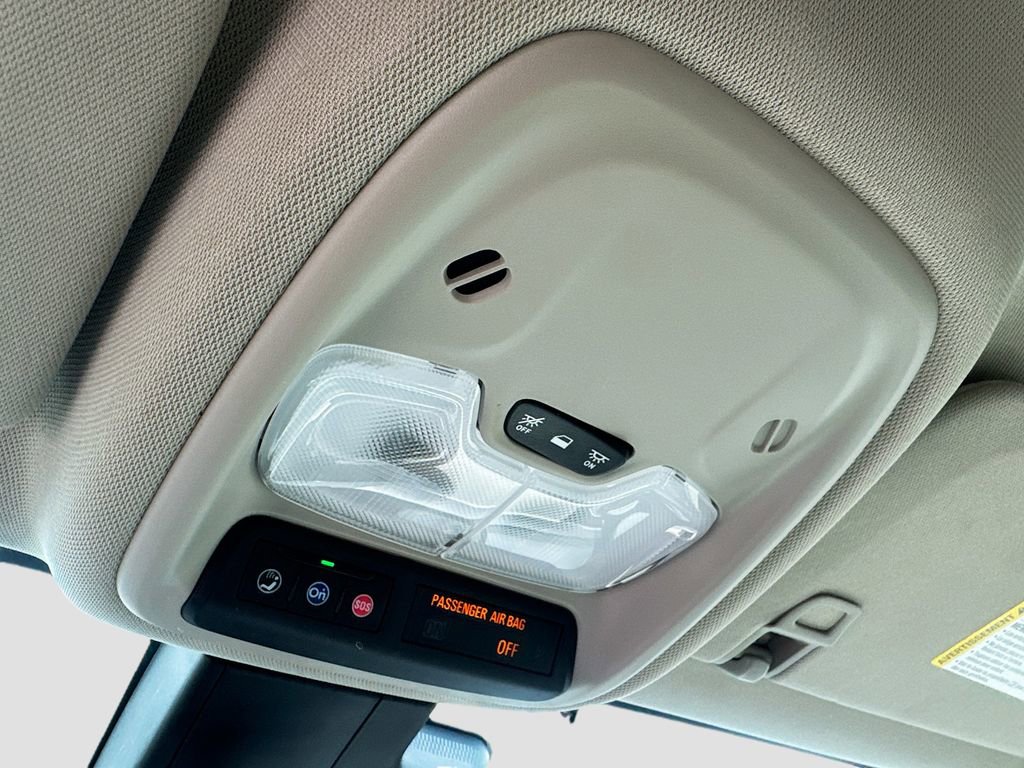 Used 2025 Buick Encore GX Preferred FWD image 18