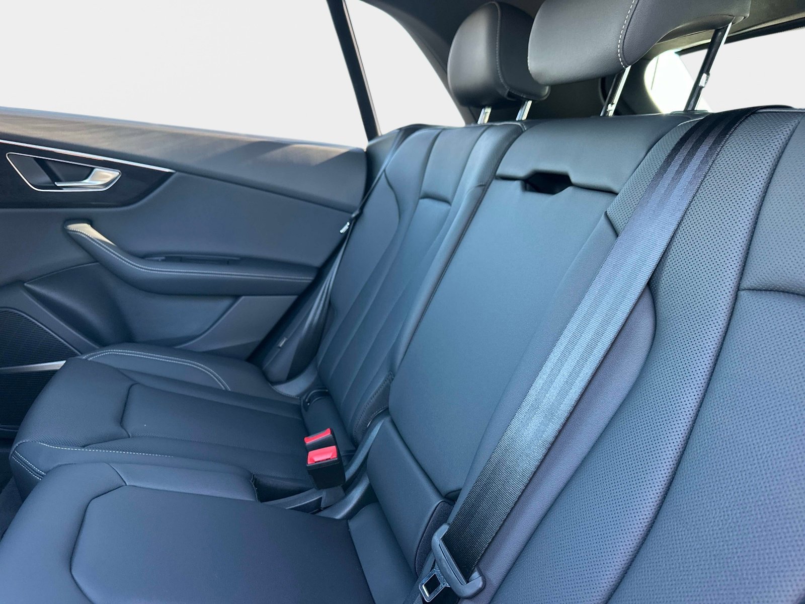 New 2026 Audi Q8 Premium Plus AWD/4WD image 10