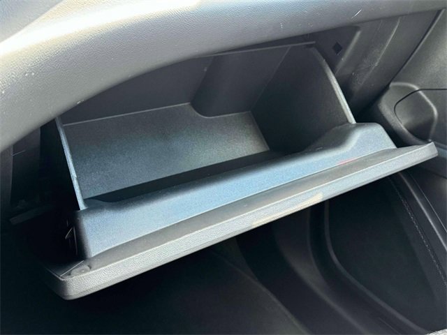 Used 2022 GMC Terrain SLE w/ Elevation Edition image 31