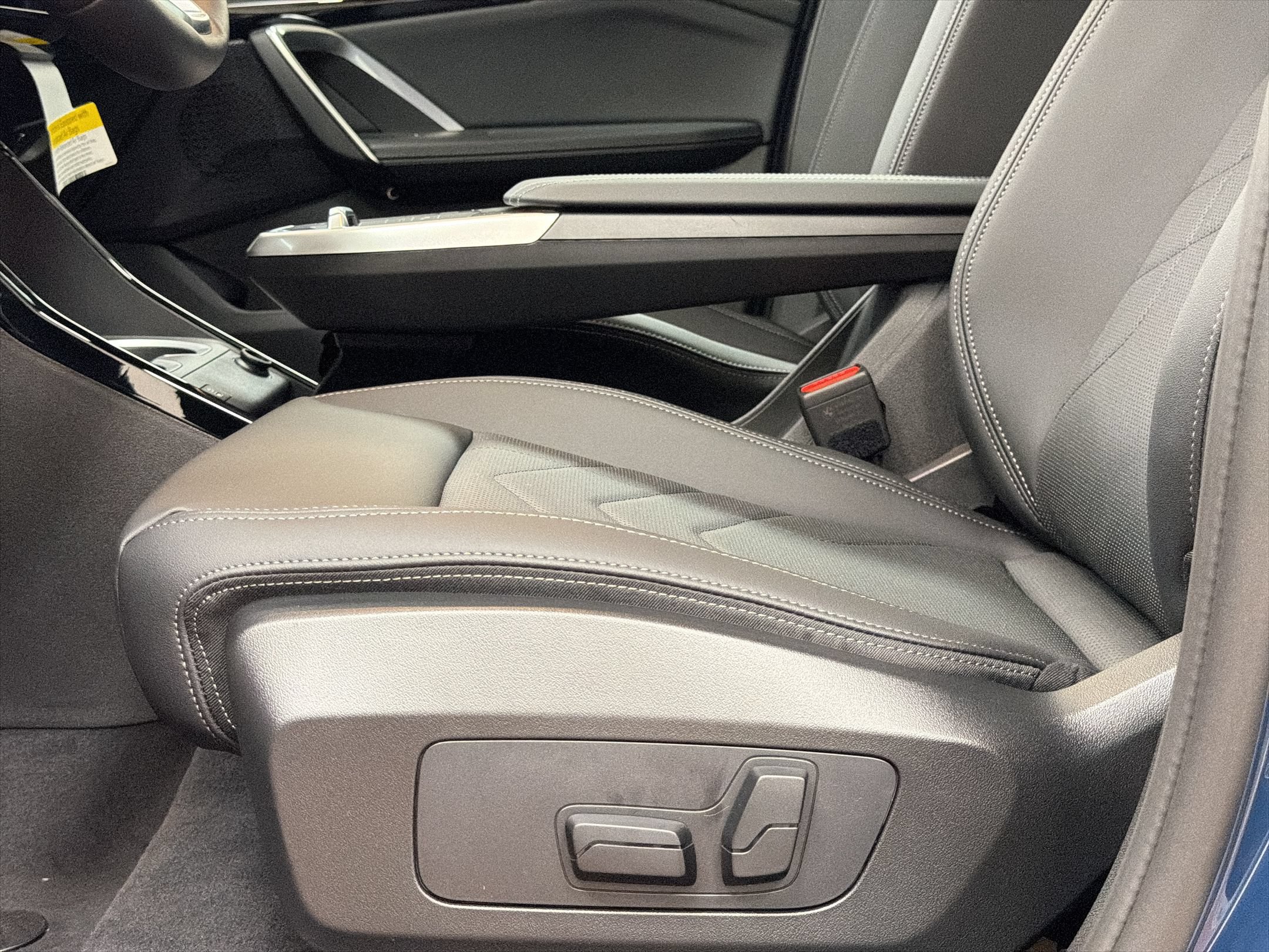 Used 2026 BMW X1 xDrive28i w/ Convenience Package AWD/4WD image 15