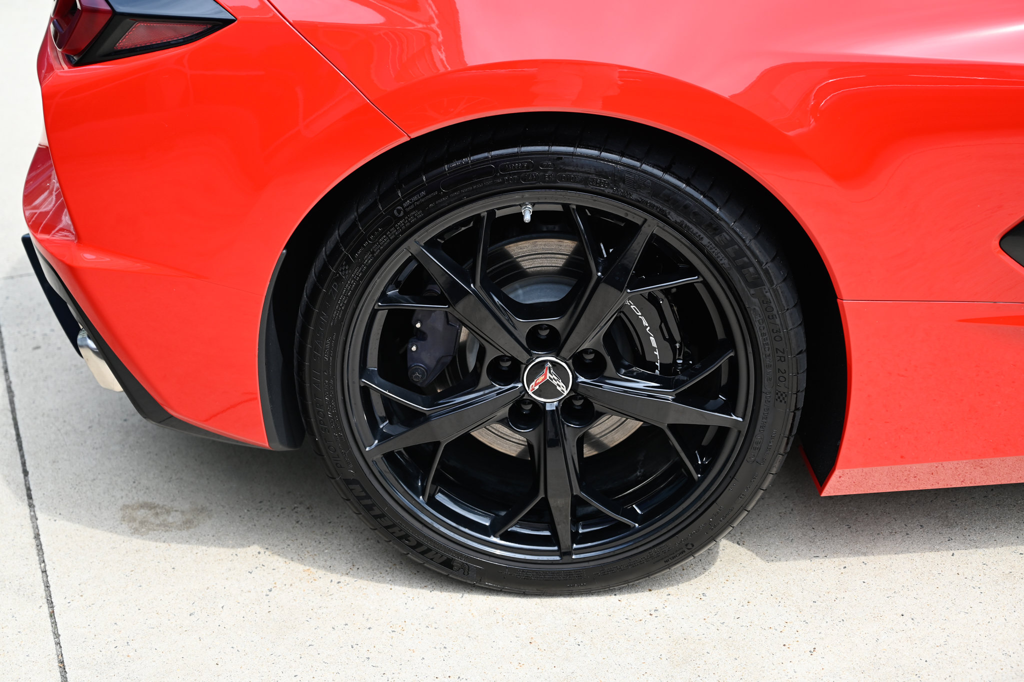 Used 2023 Chevrolet Corvette Stingray Preferred Conv w/ Battery Protection Package RWD image 11