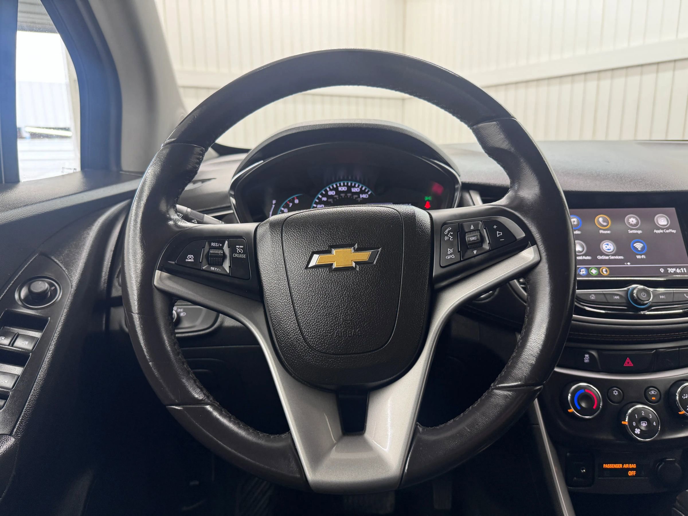 Used 2019 Chevrolet Trax LT w/ LT Convenience Package AWD/4WD image 19