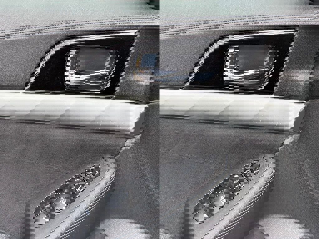 Used 2016 Nissan Maxima SR image 20