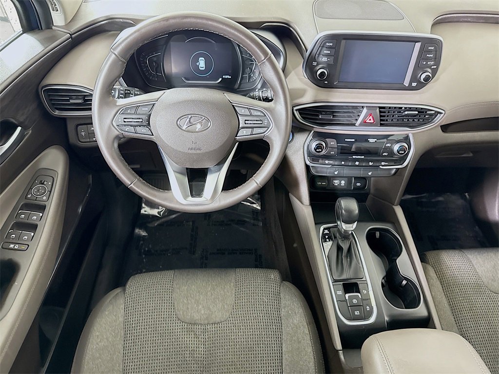Used 2019 Hyundai Santa Fe SEL w/ Cargo Package image 3