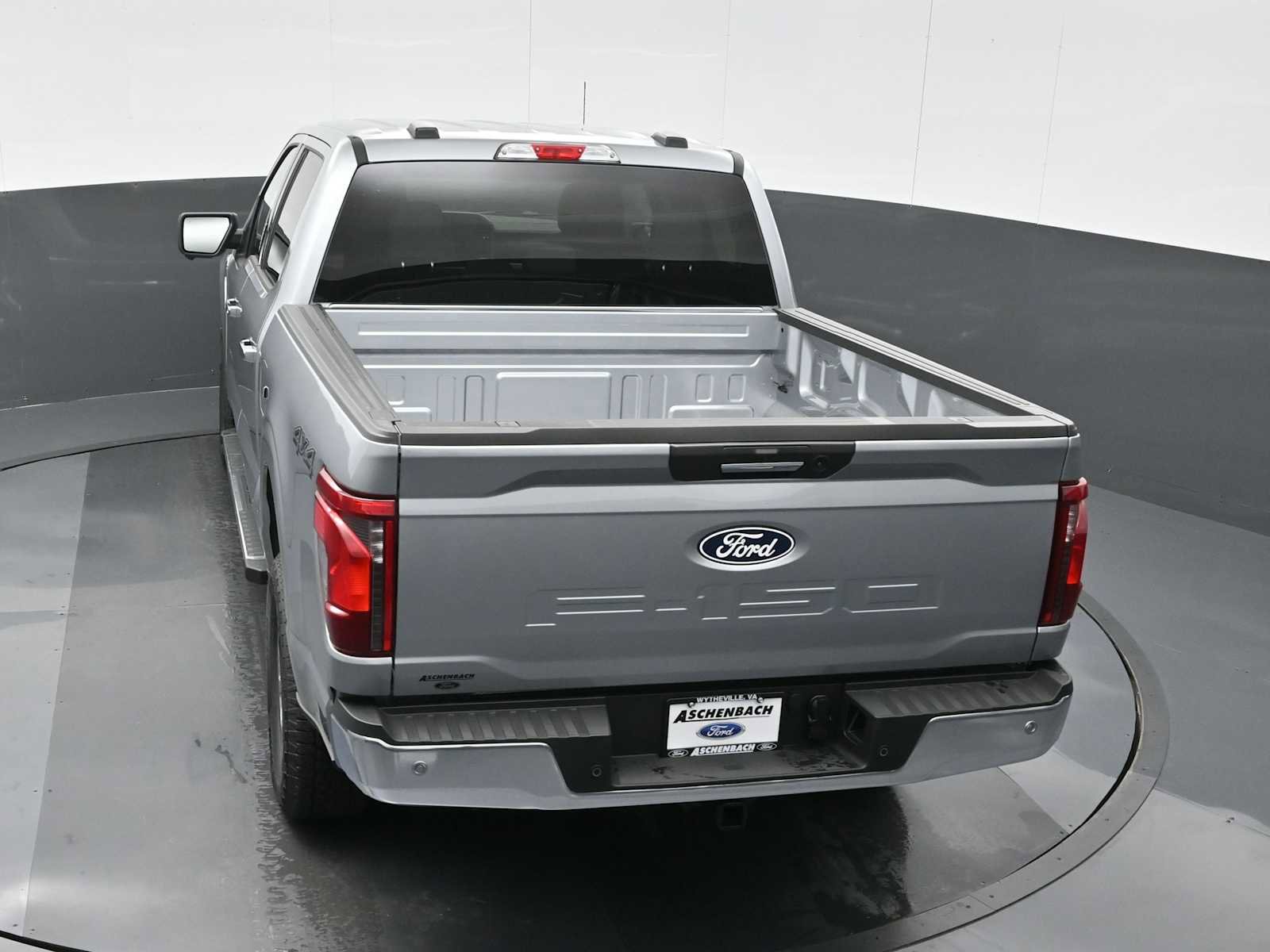 New 2024 Ford F150 XLT w/ Mobile Office Package image 15