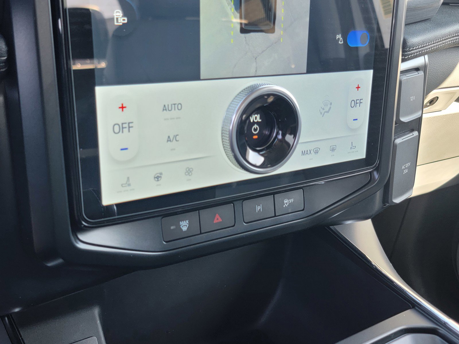 New 2025 Ford F150 Lightning Flash image 20