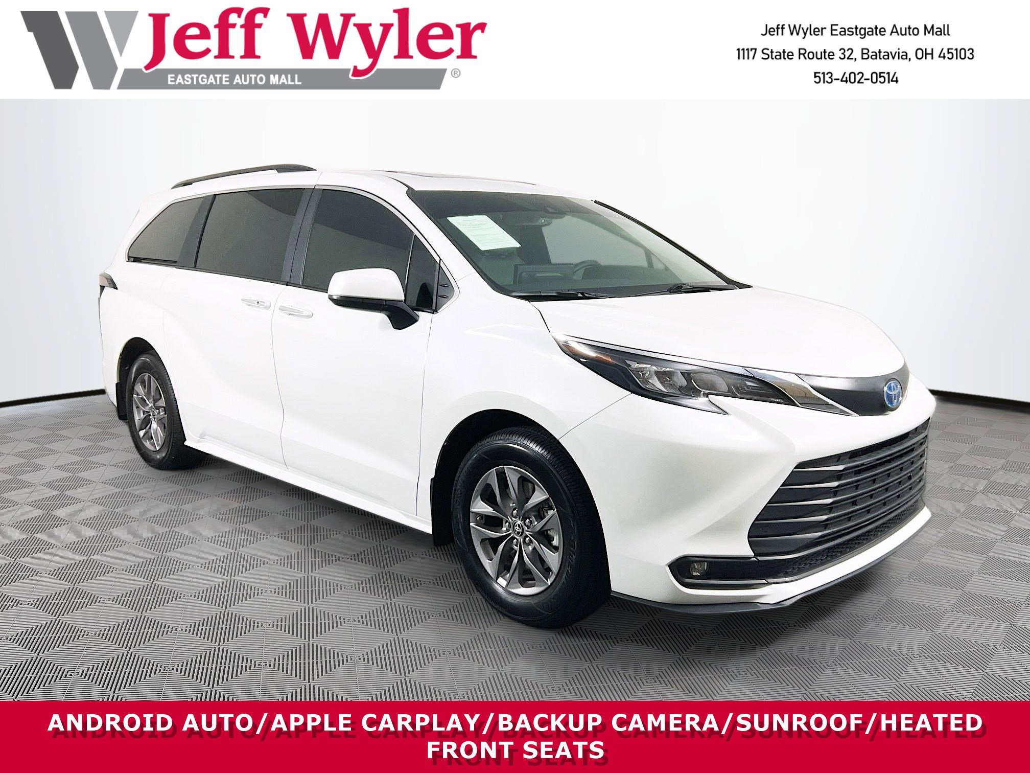 Used 2025 Toyota Sienna XLE