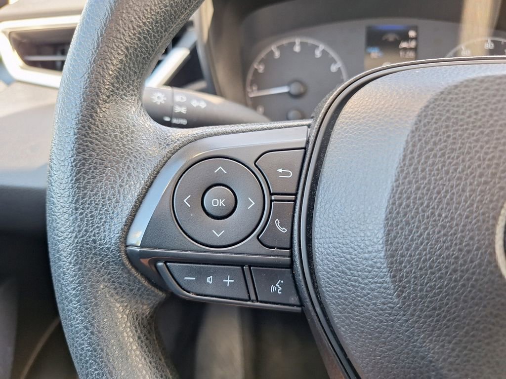 Used 2023 Toyota Corolla LE image 17