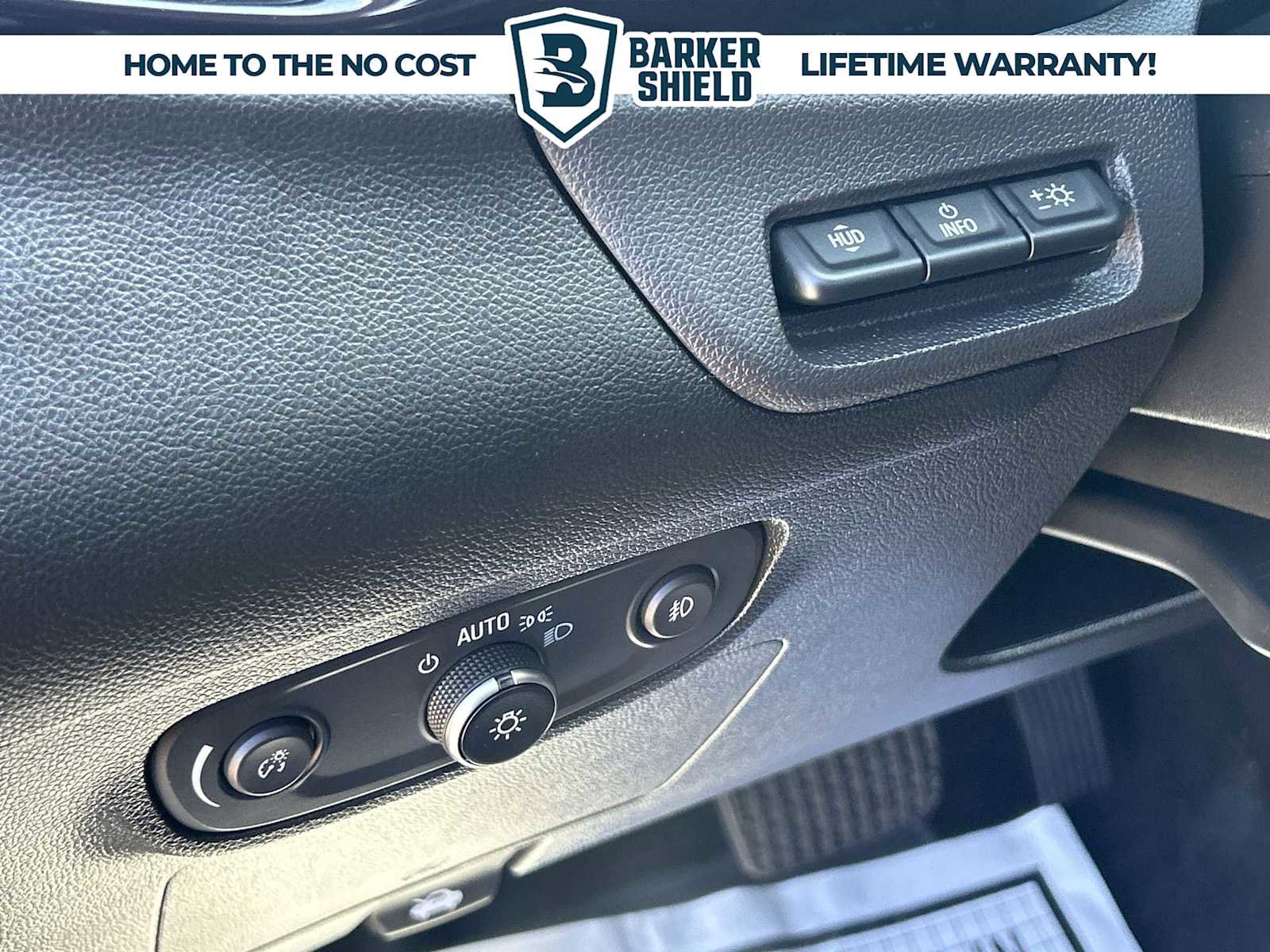 Used 2021 Buick Encore GX Essence w/ Advanced Technology Package image 18