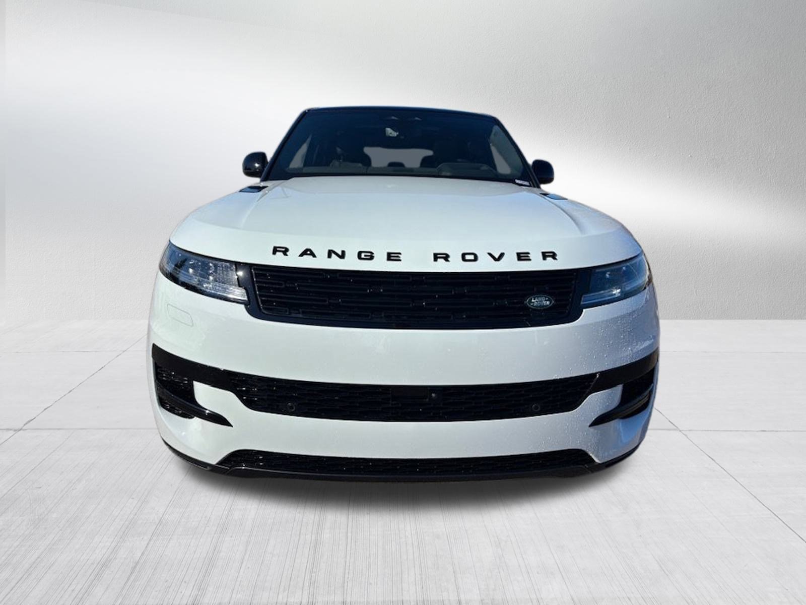 New 2026 Land Rover Range Rover Sport SE AWD/4WD image 2