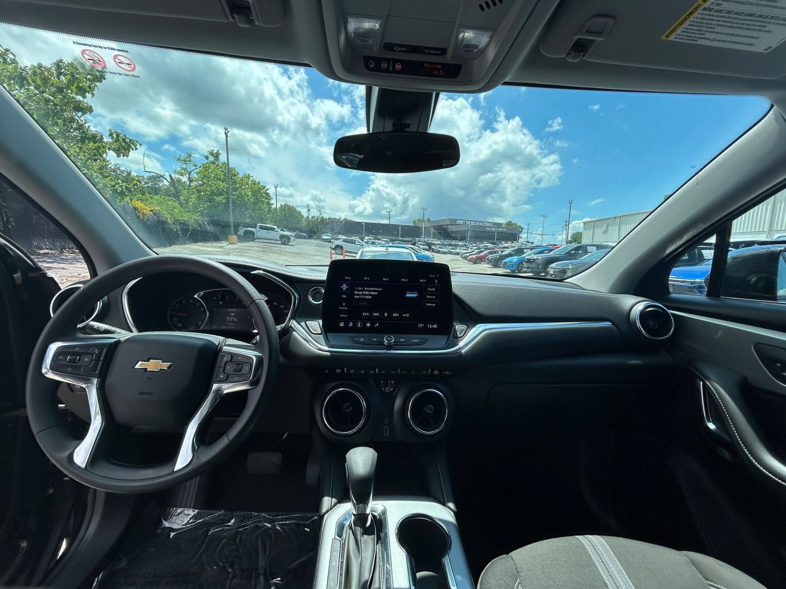 Used 2025 Chevrolet Blazer LT FWD image 28