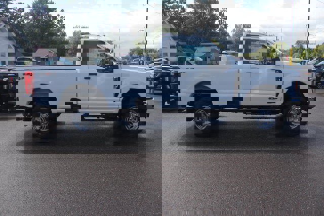 New 2026 Ford F250 XL image 5