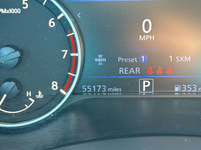 Used 2024 Nissan Altima 2.5 SV FWD image 32