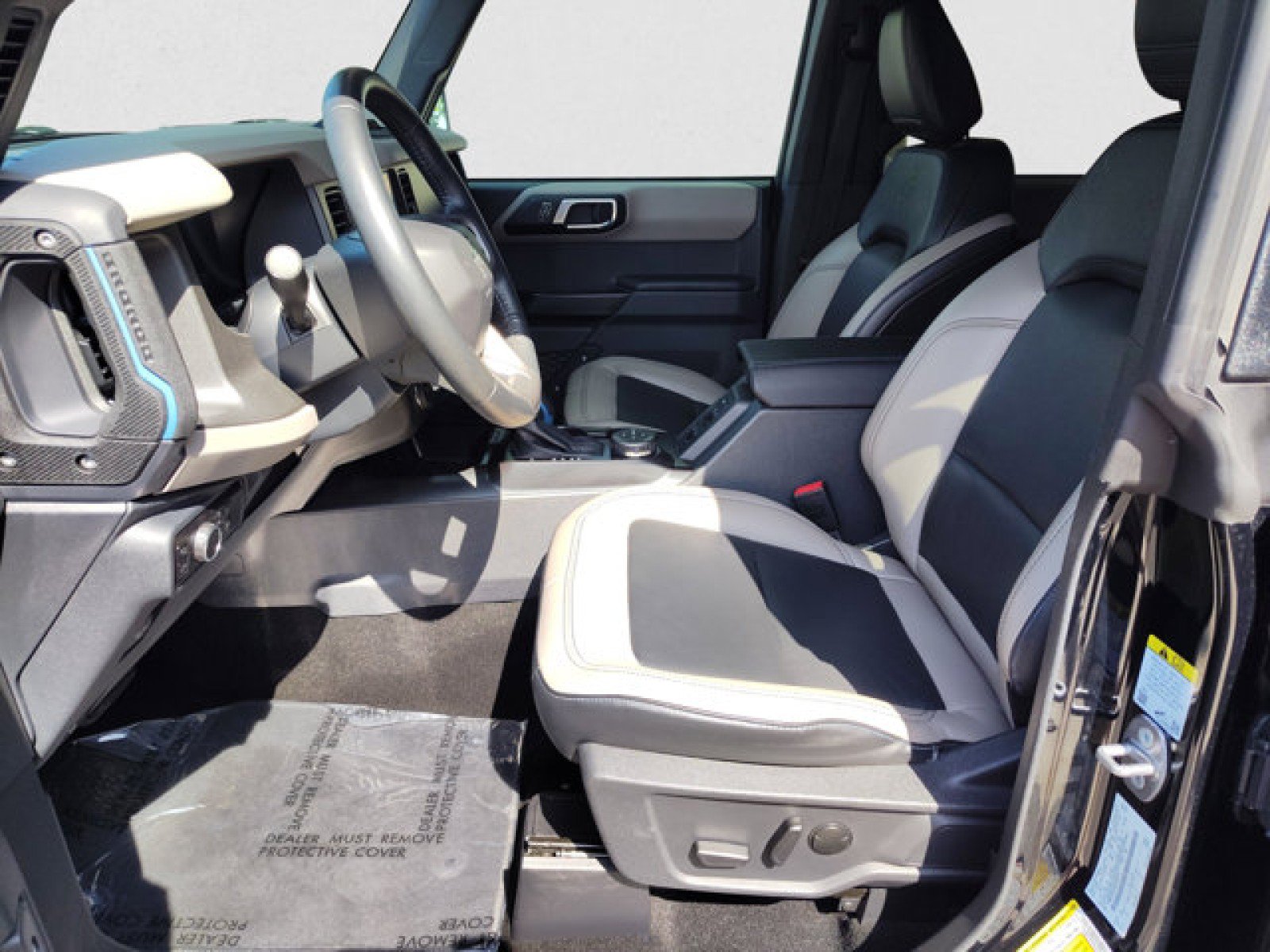 Used 2024 Ford Bronco Wildtrak AWD/4WD image 5