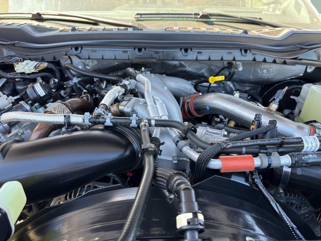 Used 2024 Ford F250 Platinum image 39