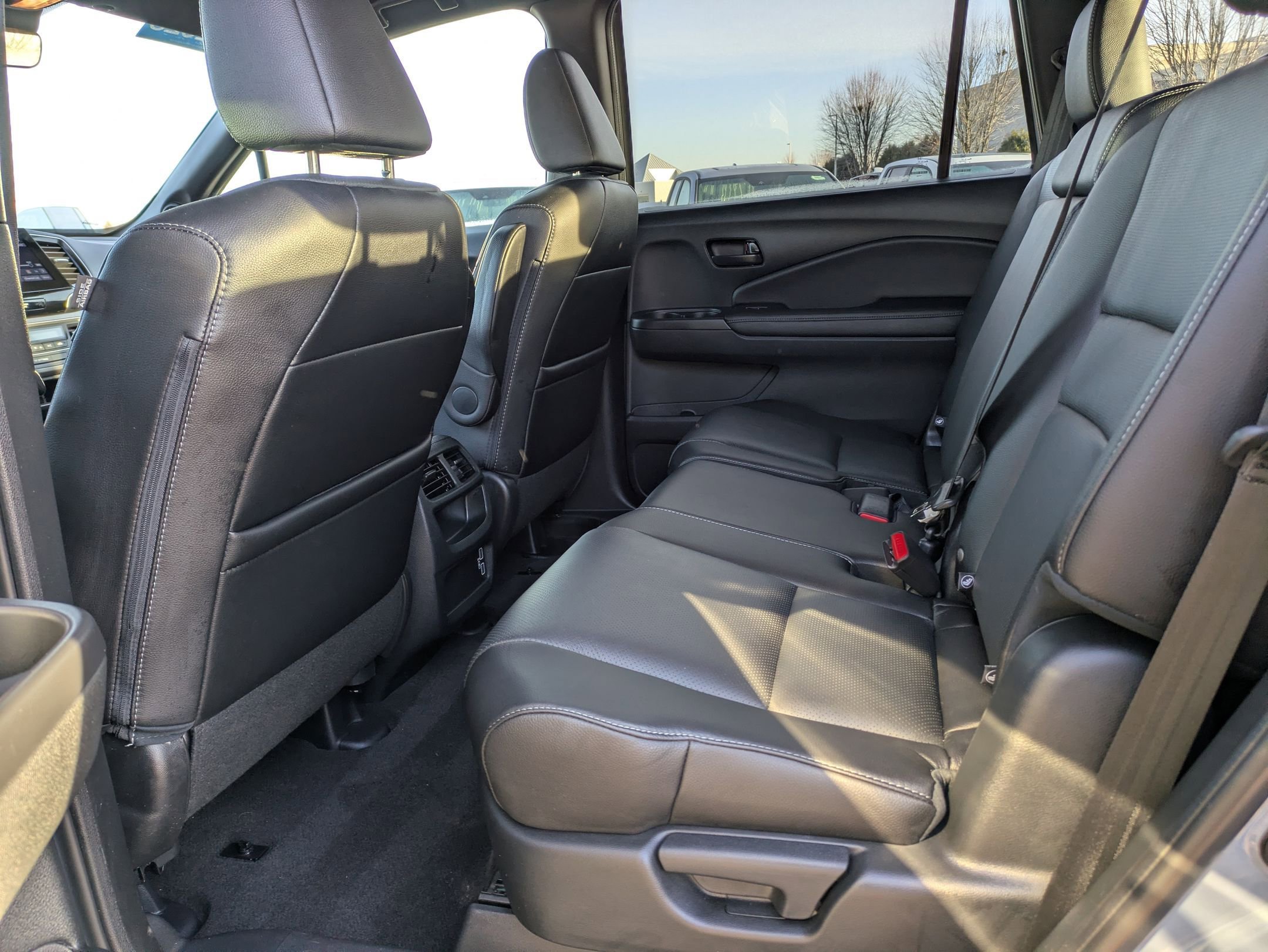 Used 2023 Honda Passport EX-L image 23