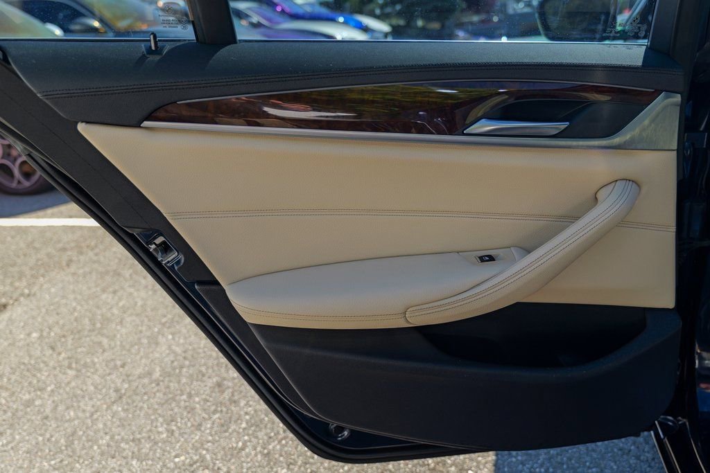 Used 2018 BMW 540i xDrive image 23