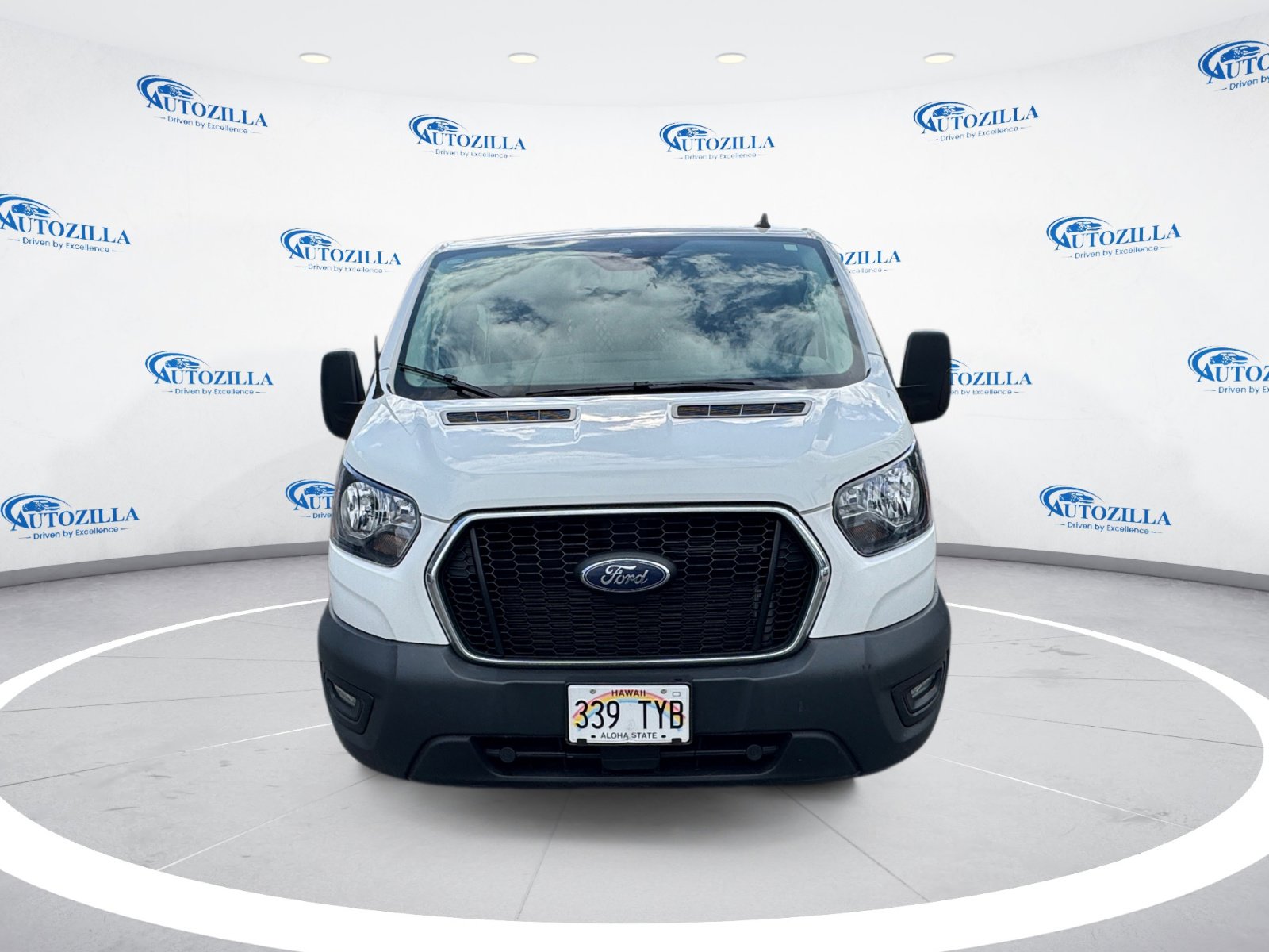 Used 2023 Ford Transit 250 Low Roof w/ Exterior Upgrade Package image 8