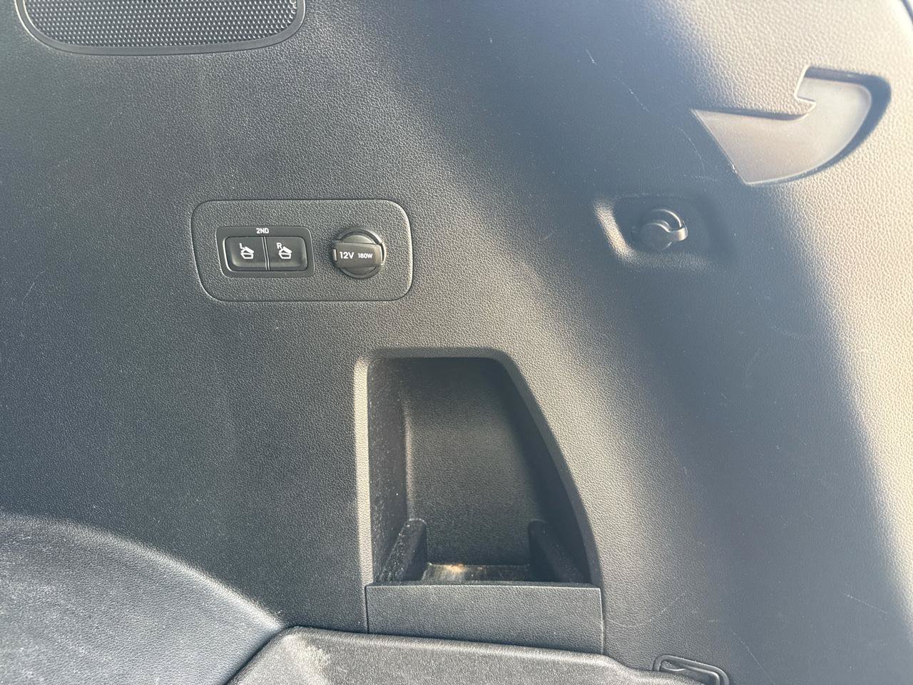 Used 2019 Hyundai Santa Fe Limited FWD image 23