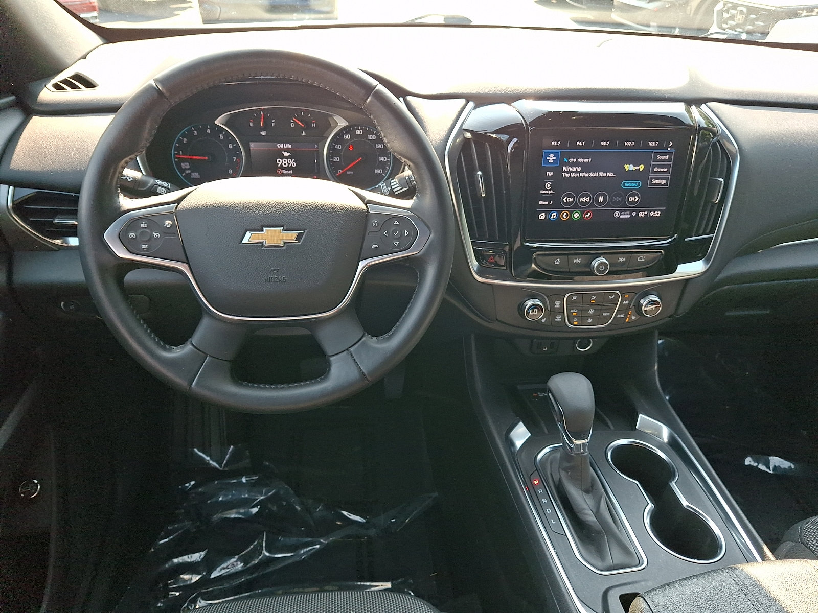 Used 2022 Chevrolet Traverse LT FWD image 10