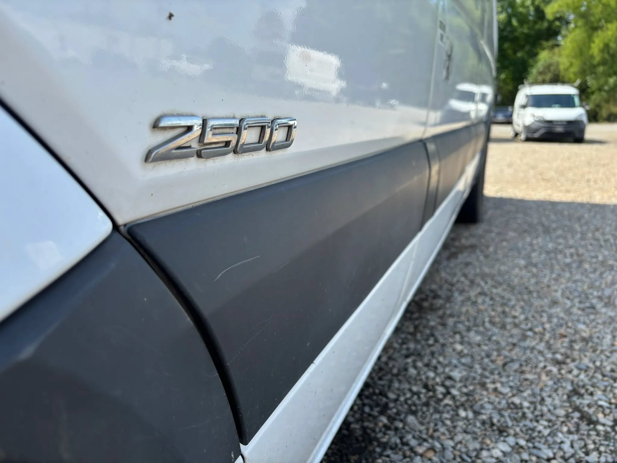 Used 2014 Freightliner Sprinter 2500 RWD image 9
