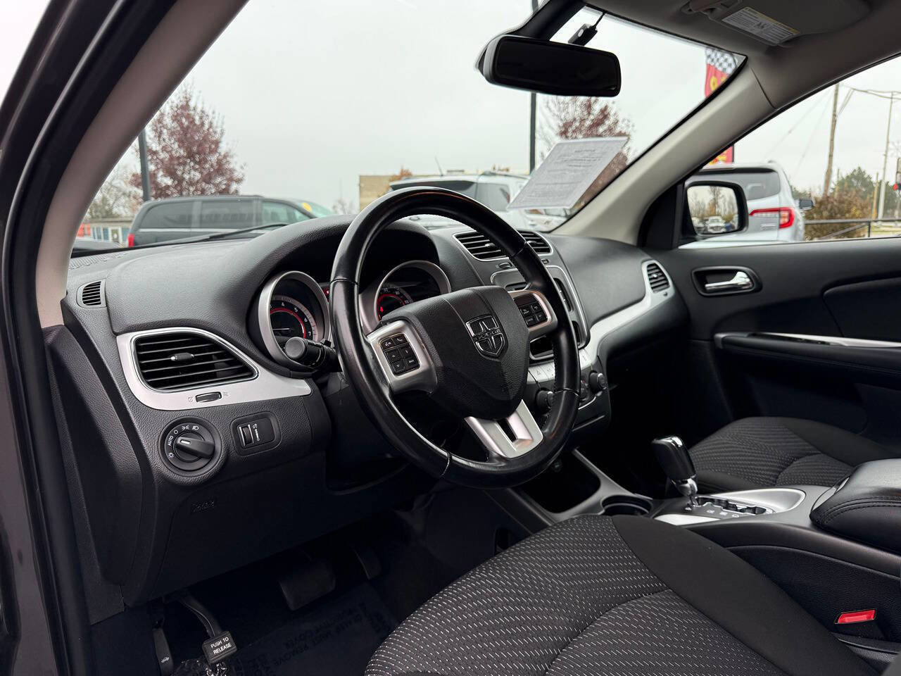 Used 2020 Dodge Journey SE w/ SE Popular Equipment Group image 11