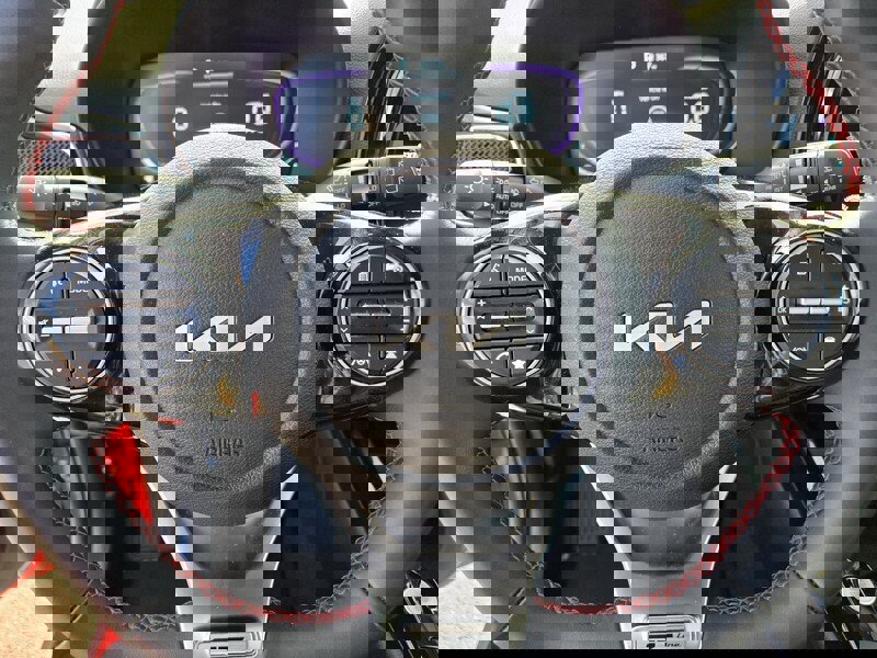 Certified 2025 Kia Soul GT-Line w/ GT-Line Technology Package image 22