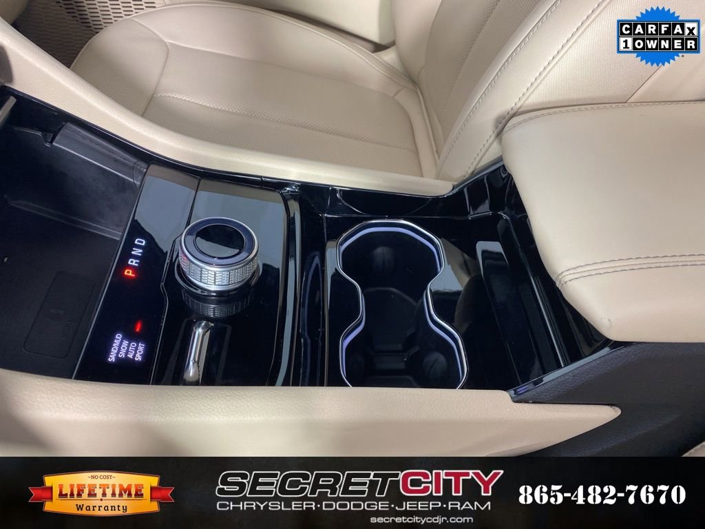 Used 2023 Jeep Grand Cherokee L Limited w/ Luxury Tech Group II image 24