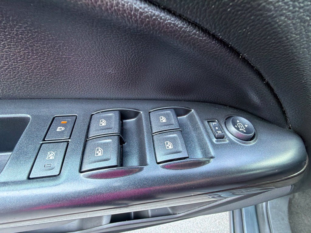 Used 2015 GMC Canyon SLE w/ SLE Convenience Package AWD/4WD image 23